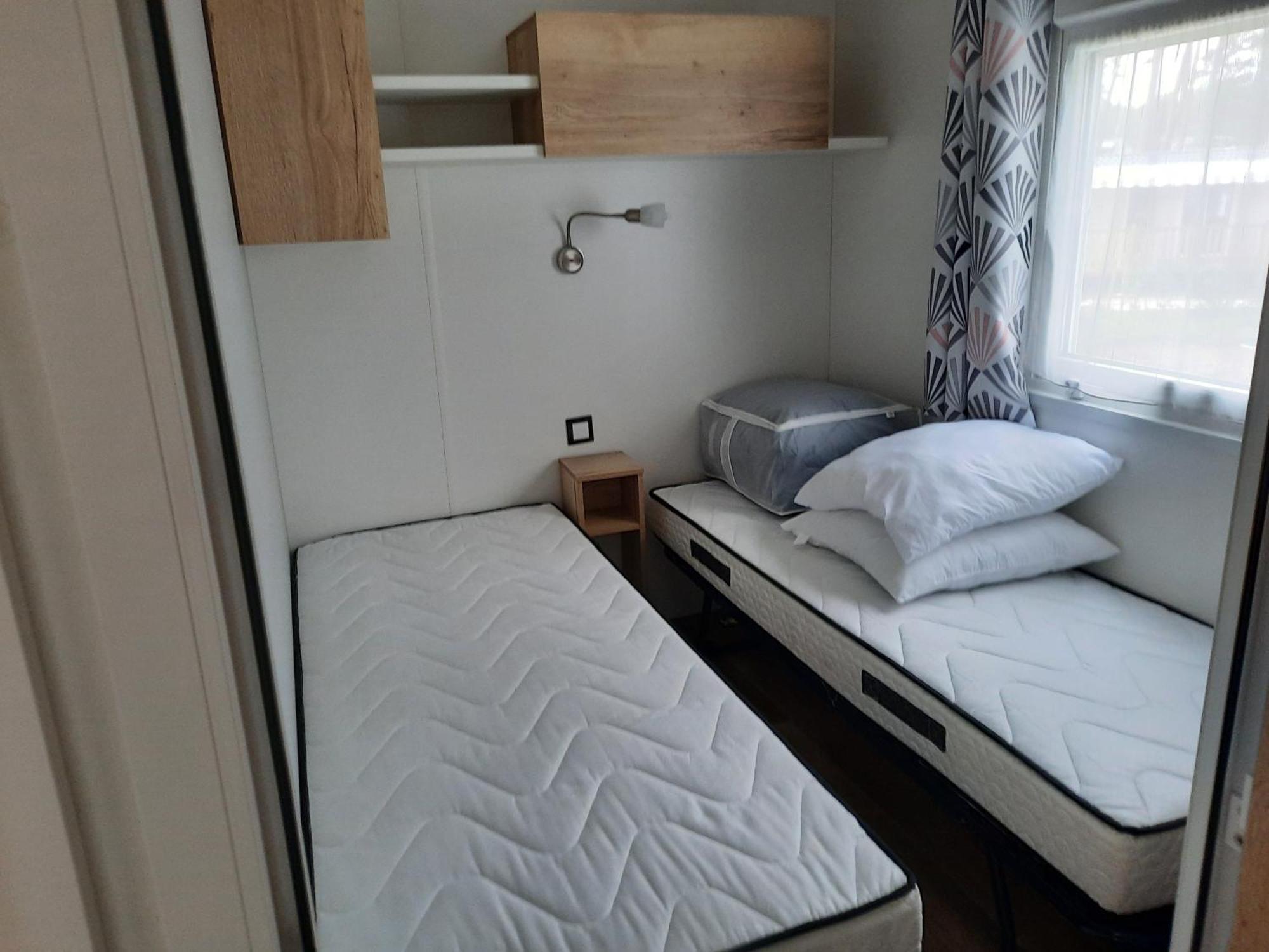 Jpp Marie Ange Proprietaire Hotel Saint-Julien-en-Born Luaran gambar